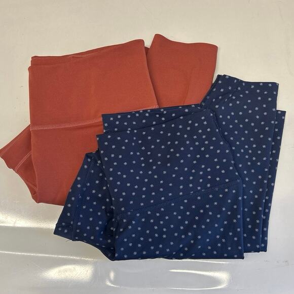 Lot of 2 Nike Dri-Fit leggings size Medium Navy dots Terracotta yoga athletic - Picture 14 of 14